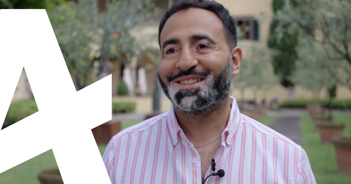 European University Institute (@eui_eu) on Twitter photo 💡 In a recent CIVICA Peer to Peer video episode, former EUI <a href="/CIVICA_EU/">CIVICA The European University of Social Sciences</a> Ambassador, <a href="/asibaii/">Abbas Sibai</a> @stgeui shares his inspiring story of pursuing higher education in Europe 🇪🇺.
Don’t miss out - watch now! 📺👇
youtube.com/watch?v=9Vg4dS… 💡 In a recent CIVICA Peer to Peer video episode, former EUI <a href="/CIVICA_EU/">CIVICA The European University of Social Sciences</a> Ambassador, <a href="/asibaii/">Abbas Sibai</a> @stgeui shares his inspiring story of pursuing higher education in Europe 🇪🇺.
Don’t miss out - watch now! 📺👇
youtube.com/watch?v=9Vg4dS…