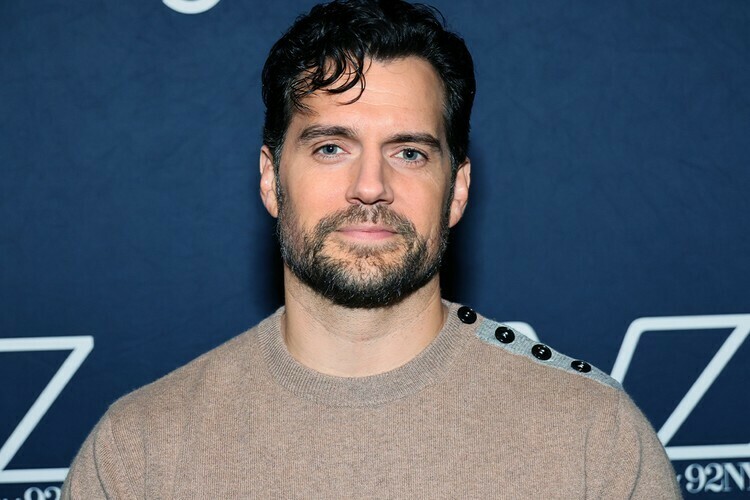 JVCom's tweet photo. La série Warhammer 40,000 en live-action avance du côté de Prime Video !

Henry Cavill campera le rôle principal, en plus d'en être le producteur exécutif. https://t.co/MYyb01So4c