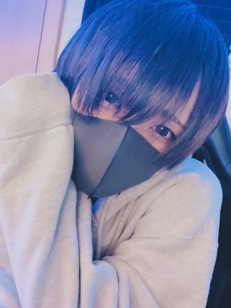 A型 tweet media