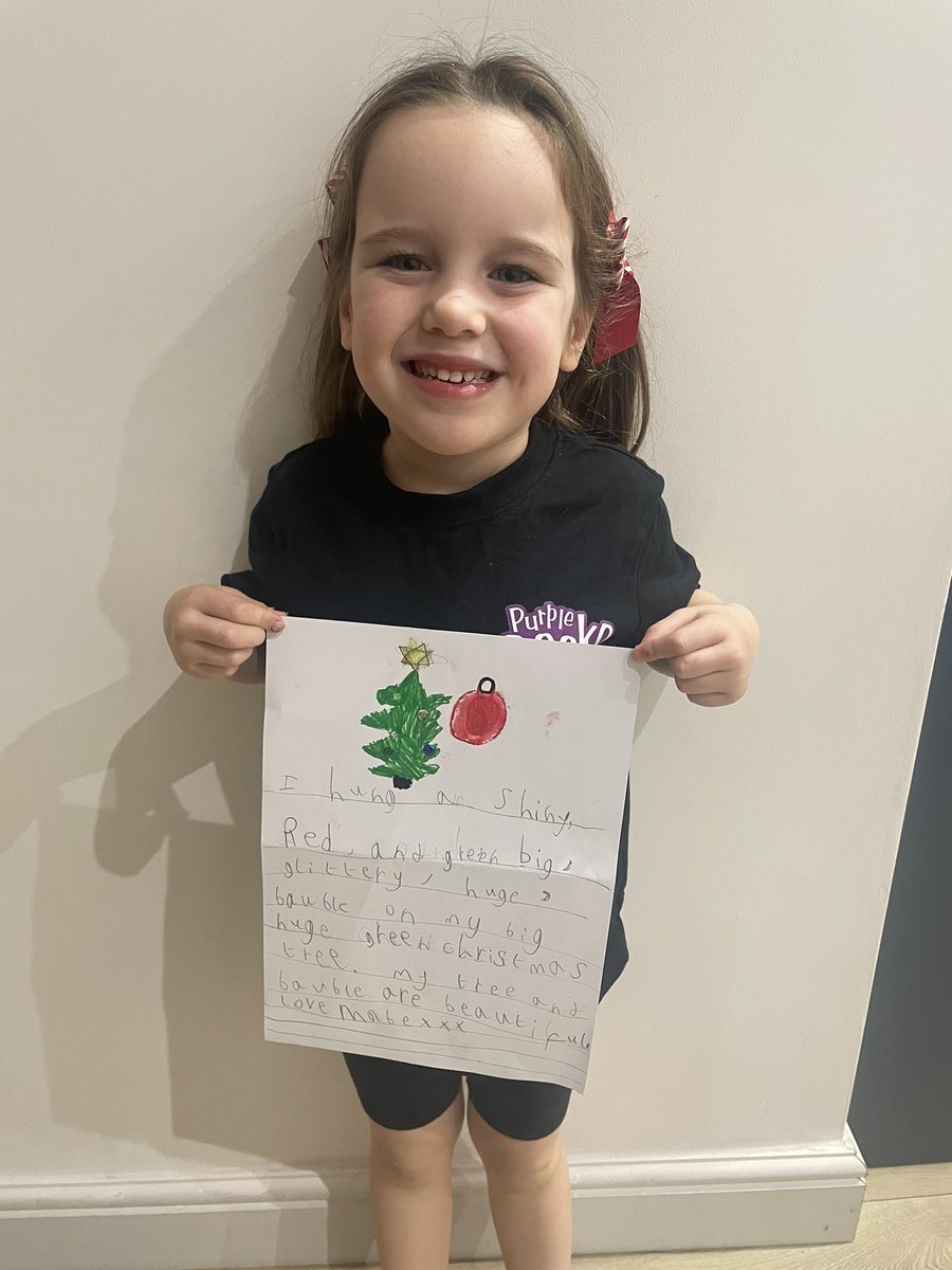 DanielleLoWalsh's tweet photo. @FPS_1_Turtles
writing homework: Mabel described a bauble on the Christmas tree using adjectives. #fpswyear1homeworkchallenge https://t.co/kxa6ygq4KR