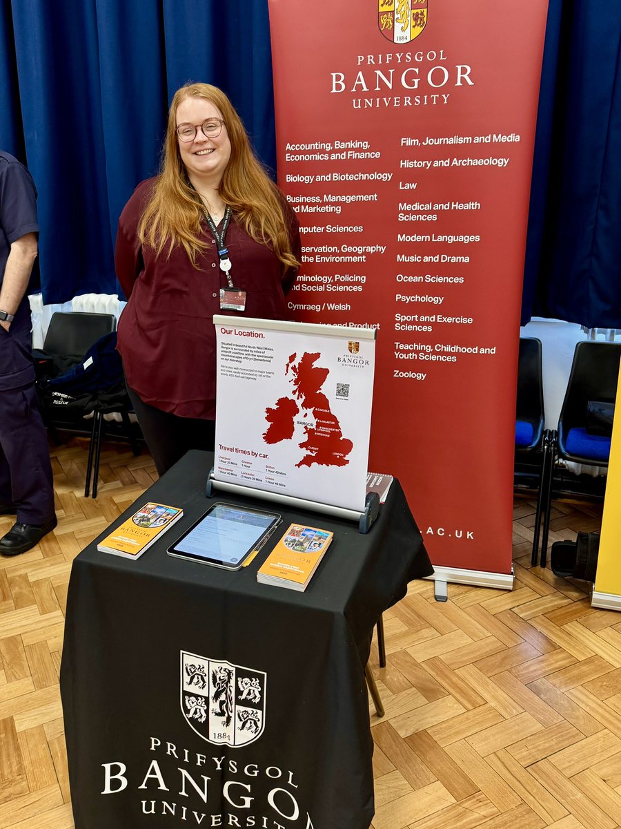 Bangor Uni's Schools & Colleges Liaison Team (@bangorunisl) on Twitter photo Calling all <a href="/SandbachHigh/">Sandbach High School</a> students! Check out Bangor University at todayโs Career Fair!! #uni #Careers #studentlife Calling all <a href="/SandbachHigh/">Sandbach High School</a> students! Check out Bangor University at todayโs Career Fair!! #uni #Careers #studentlife