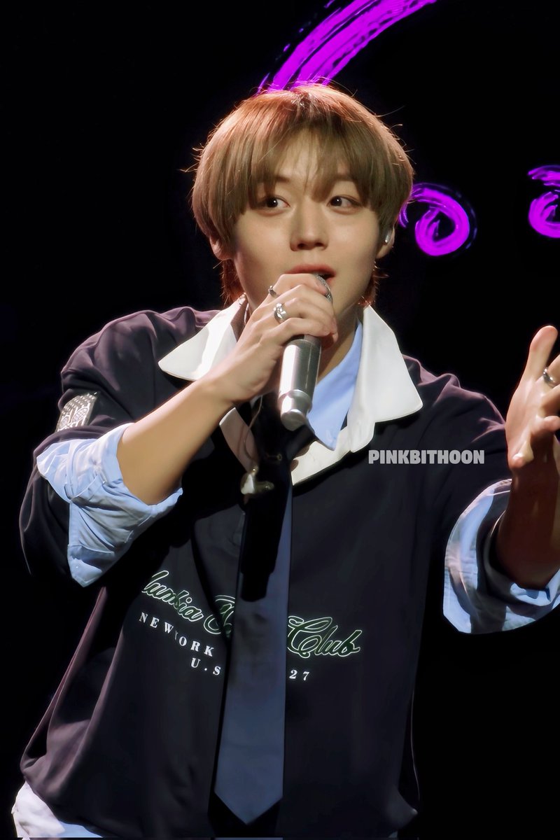 Pinkbithoon's tweet image. 241208 박지훈 팬미팅 'OPENING' in 대만
#박지훈 #parkjihoon 

가위✌🏻 바위✊🏻 보🖐🏻