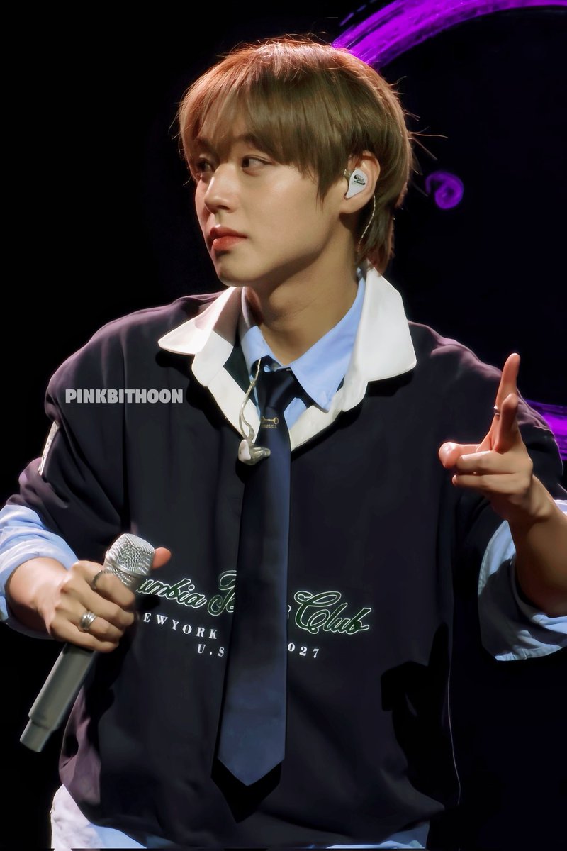 Pinkbithoon's tweet image. 241208 박지훈 팬미팅 'OPENING' in 대만
#박지훈 #parkjihoon 

가위✌🏻 바위✊🏻 보🖐🏻