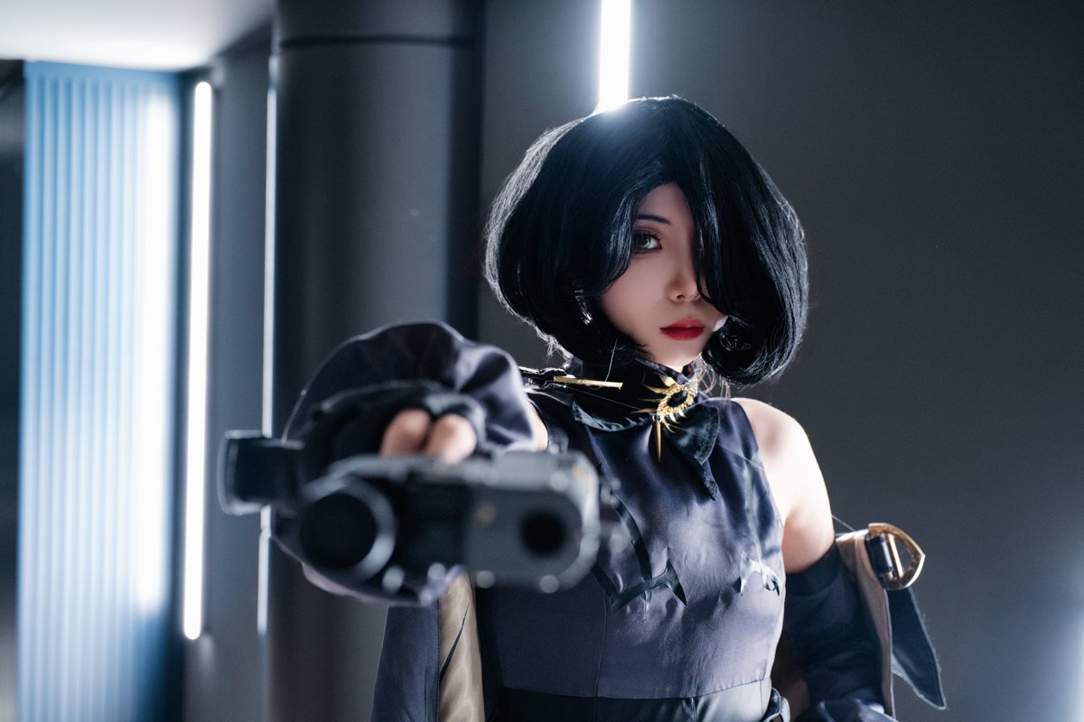 poide96's tweet image. 24.12.06 이터널 리턴 마스터즈
이터널 리턴 - 로지
모델 - @_automaticdoor 

"준비 완료."

#이터널리턴 #EternalReturn 
#로지 #Rozzi