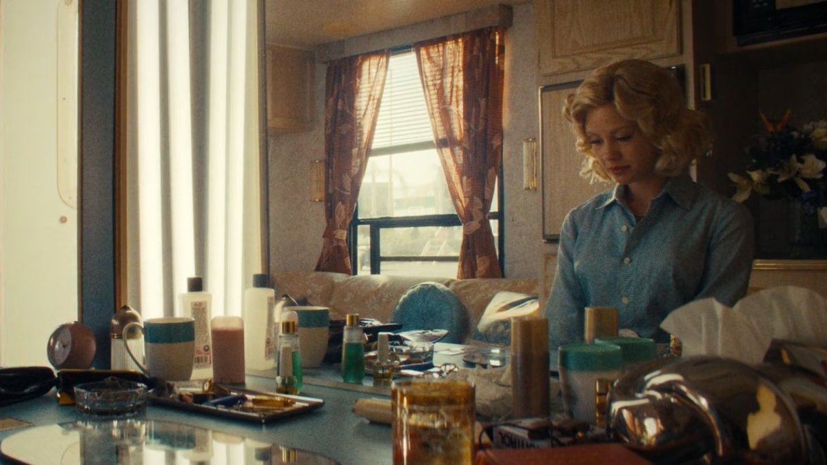 SCENTEDSIREN's tweet photo. Scents in Cinema. A perfume thread https://t.co/7K9CnHKAiq