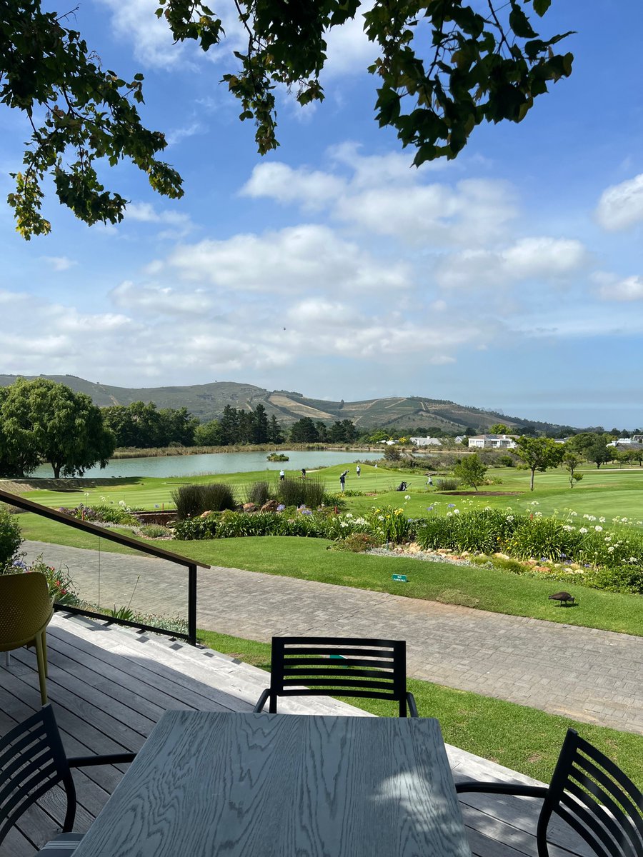 JoboxZA's tweet image. What an amazing day at @erinvalegolfestate! Grateful to Tsatsile Consulting for sponsoring the event, to Khaya Jack for making it possible and UCT for a promising partnership! 😁 🏌️‍♀️ ⛳  #YouthEmpowerment #ErinvaleGolfClub