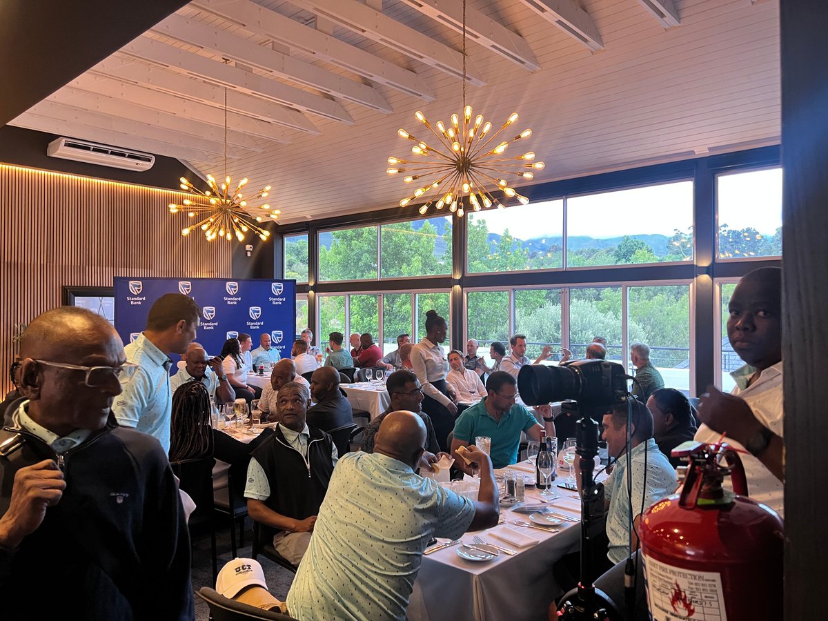 JoboxZA's tweet image. What an amazing day at @erinvalegolfestate! Grateful to Tsatsile Consulting for sponsoring the event, to Khaya Jack for making it possible and UCT for a promising partnership! 😁 🏌️‍♀️ ⛳  #YouthEmpowerment #ErinvaleGolfClub