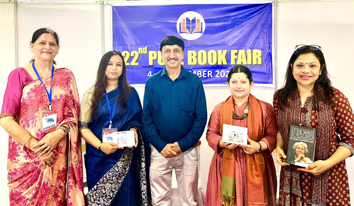 Imjyoti5's tweet photo. Session ’English Author’s Meet’ at 22nd #PUNEBOOKFAIR
https://t.co/tF4oKf3dc0
Thankyou #TodayMagazine and the editorial team for the news feature 🙏
#Session #AuthorsMeet #PuneBookFair
#MaharashtraSahityaParishad #Pune https://t.co/EvnkGcWVnt