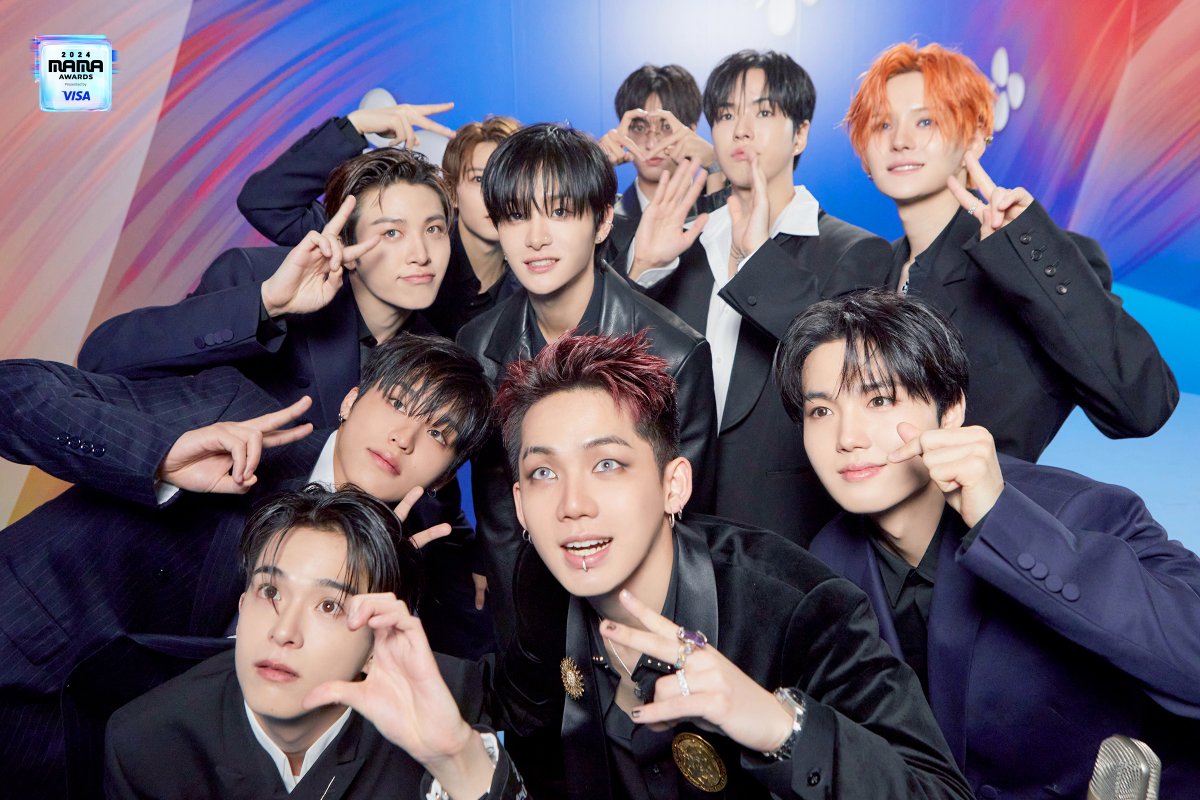 MnetMAMA's tweet photo. [#2024MAMA] Special Contents behind📸

#enhypen #엔하이픈 @ENHYPEN
#ive #아이브 @IVEstarship
#treasure #트레저 @ygtreasuremaker
#byeonwooseok #변우석

Still feeling the post-MAMA AWARDS vibes?🌠
Here are special photos of the artist who shone the 2024 MAMA AWARDS!

BIG BLUR : What is Real?
2024 MAMA AWARDS

#MAMAAWARDS
#2024MAMAAWARDS