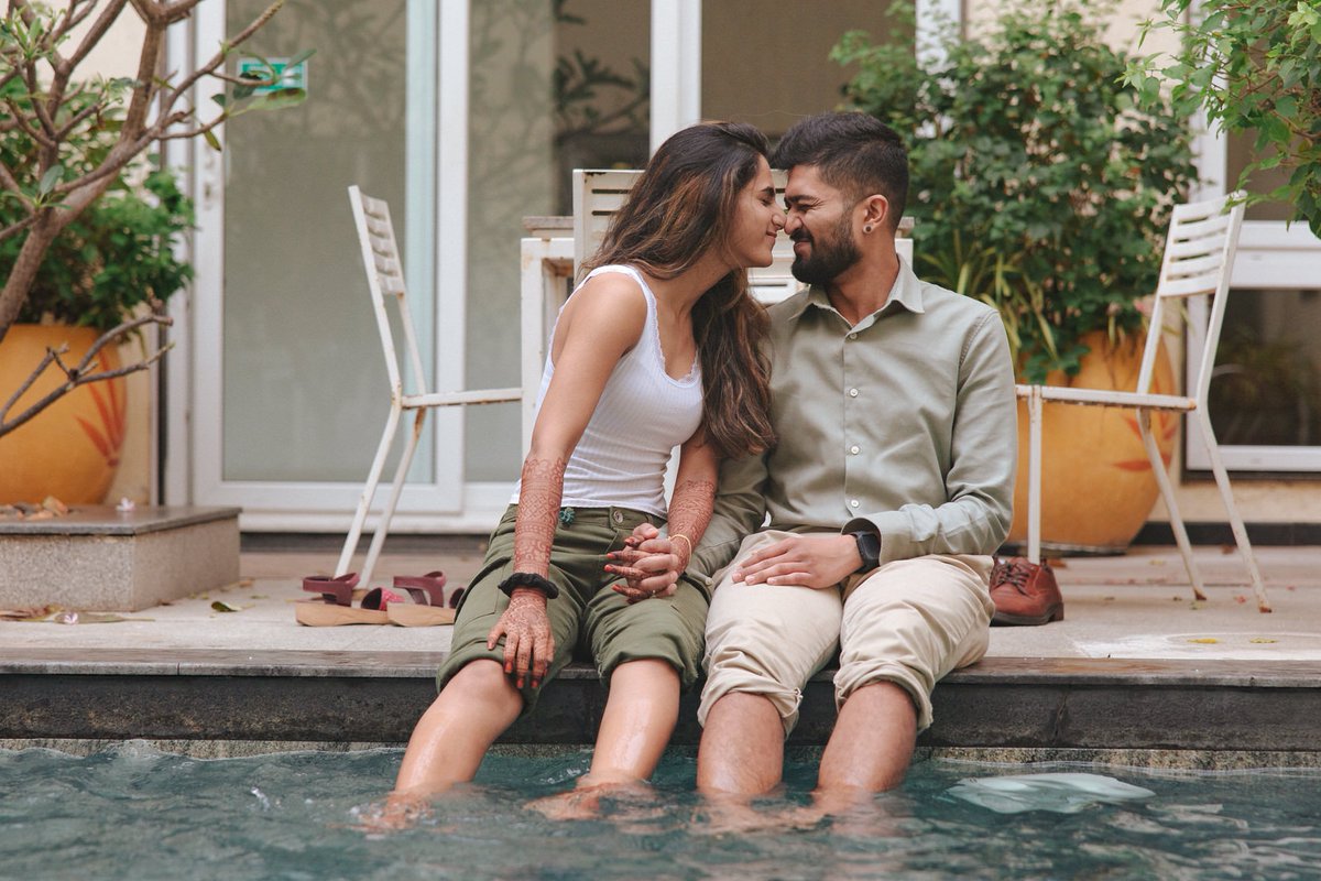 WhatTheFahad's tweet photo. Celebrating one year of Akshayaa's and Vid's beautiful love story! From wonderful clients to cherished friends, you’ve been an absolute joy to know. Wishing you both a happy first anniversary, you lovelies! #RollonTwo https://t.co/Vz9FA6rAMW
