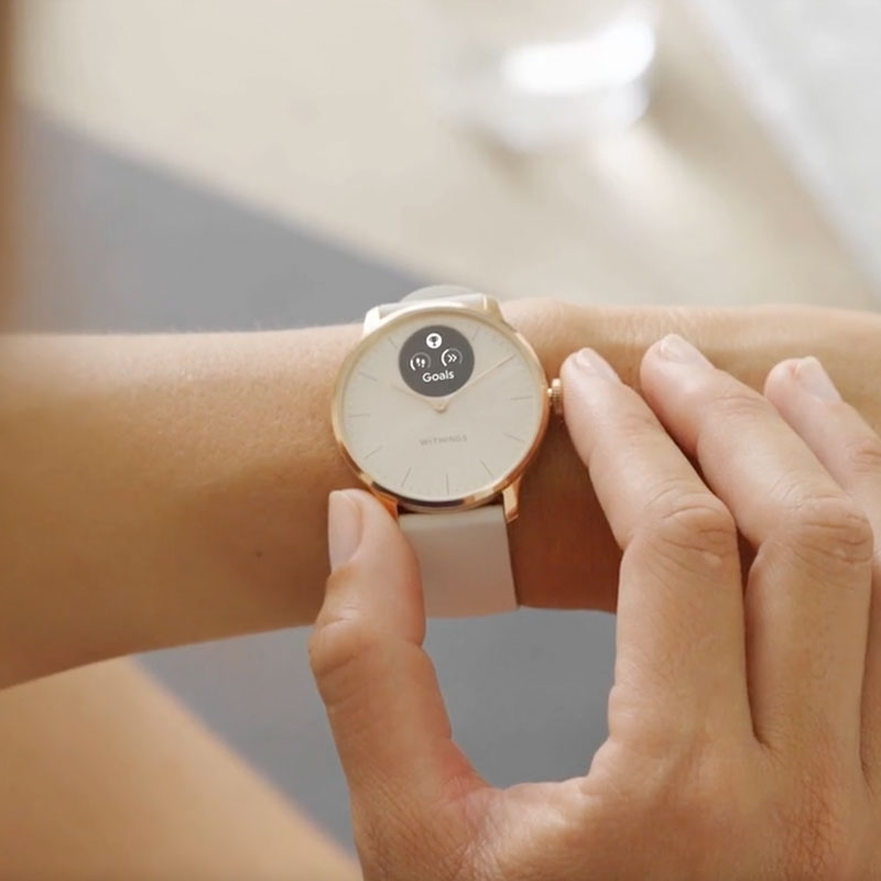 GilesElectrical's tweet image. Gift the best health and beauty this season 🎁

From body scan smart scales to air styler hair dryers and more!

Shop now - bit.ly/_HealthAndBeau…

#smartscale #smartwatch #airstyler #hairremoval #giftideas #christmaspresent #healthkick #beautylovers #withings #shark #silkn