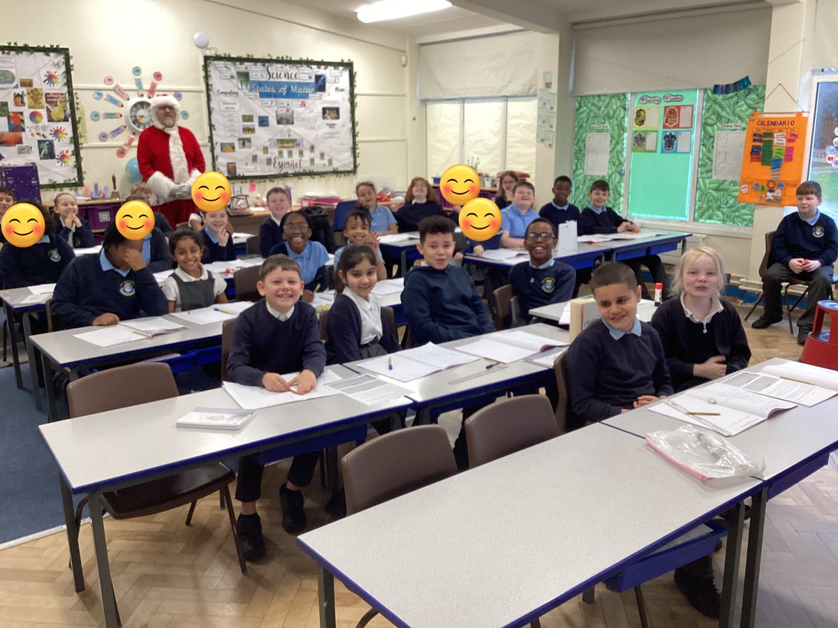 OurLadysCP's tweet photo. Look who popped in to surprise Year 4 this morning! Santa was full of great cheer, and the children were all smiles! #SchoolAssociation #CatholicLife @OurLadyandAllS1 https://t.co/Yw9Zj9oqQh