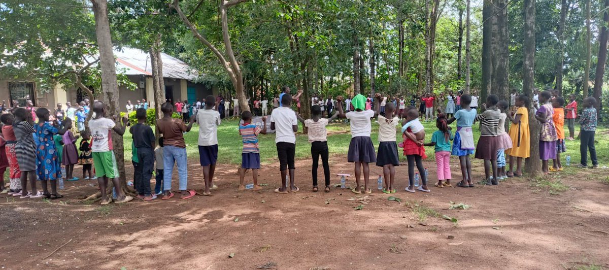 On this #human rights day, I will raise so that my voice can be counted.
I will empower more girls so that we orange this world together.
I am a difference Maker.
Let's end violence against women and young girls