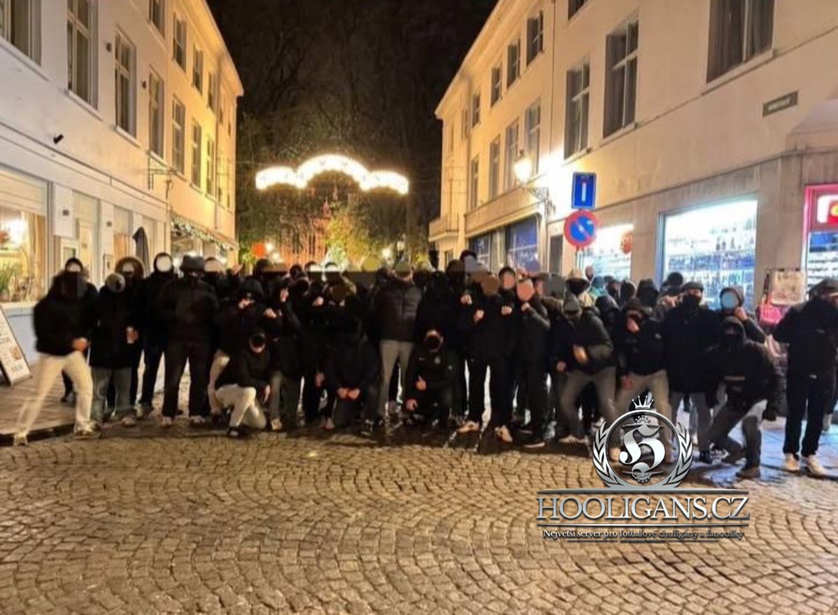 hooliganscz1999's tweet image. 10.12.2024, Club Brugge🇧🇪 - Sporting CP🇵🇹, Sporting want cercle. Brugges rival. Cercle and Benfica are friends, more check here: hooligans.cz/index.php/repo…