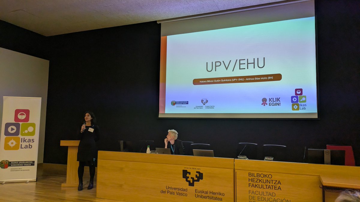 <a href="/ainhoaberrilasa/">Ainhoa Erize</a> <a href="/bgnagusia/">Berritzegune Nagusia</a> ko kide eta <a href="/nbilbaoq/">Naiara Bilbao</a> EHUko <a href="/weblearnerehu/">Weblearner</a> ko kideeak eman diote hasiera egunari.