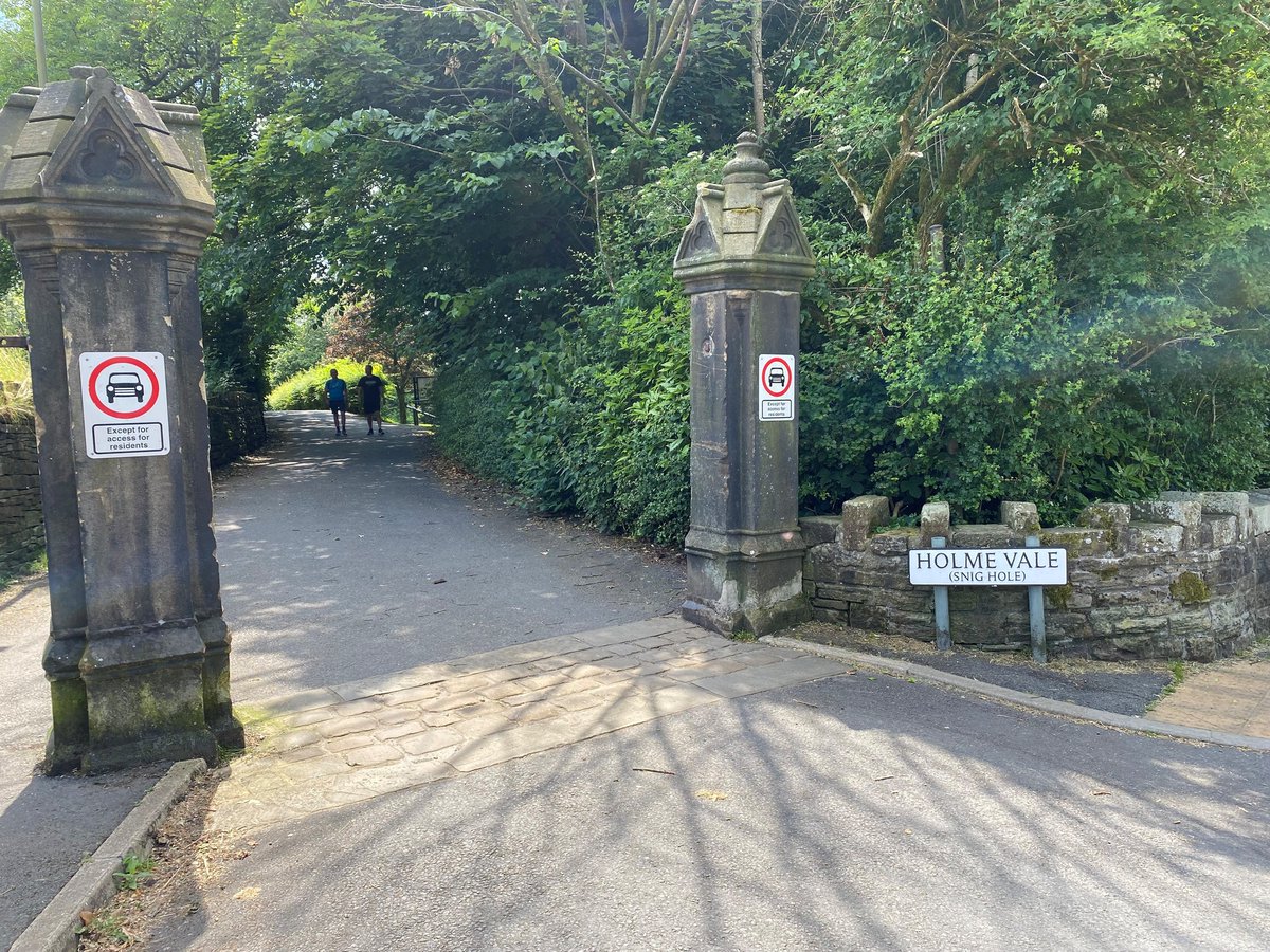🌿Exciting news! Rossendale Connected have launched THREE stunning 5K routes for all walkers, joggers, and runners.

📱 Find the routes on Strava – just scan the QR code. (No Strava subscription needed!)