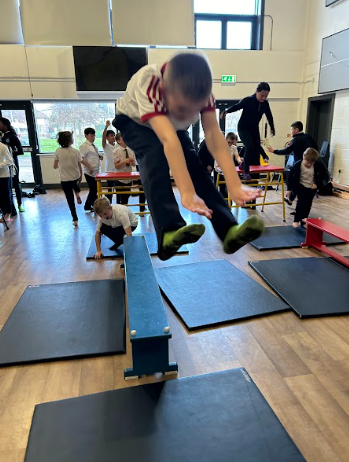 Throughout this half term, we have seen some amazing gymnastics skills on display, right from Reception up to Year 6.