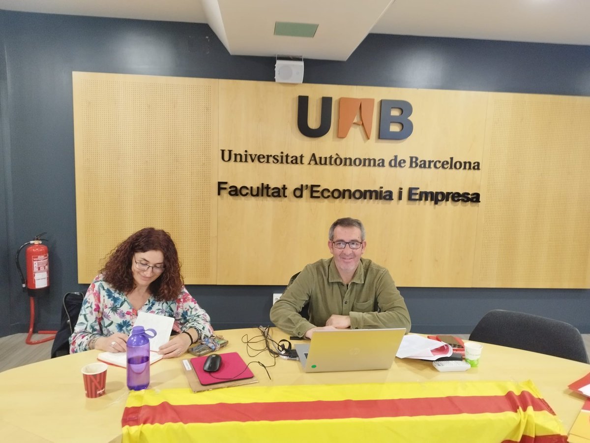 Avui conferència de <a href="/ccoouab/">CCOO UAB</a> en el camí del congrés de <a href="/CCOOeducacio/">CCOO Educació</a> i <a href="/ccoocatalunya/">CCOO de Catalunya</a> #GuanyemDrets #EduquemEnDemocràcia