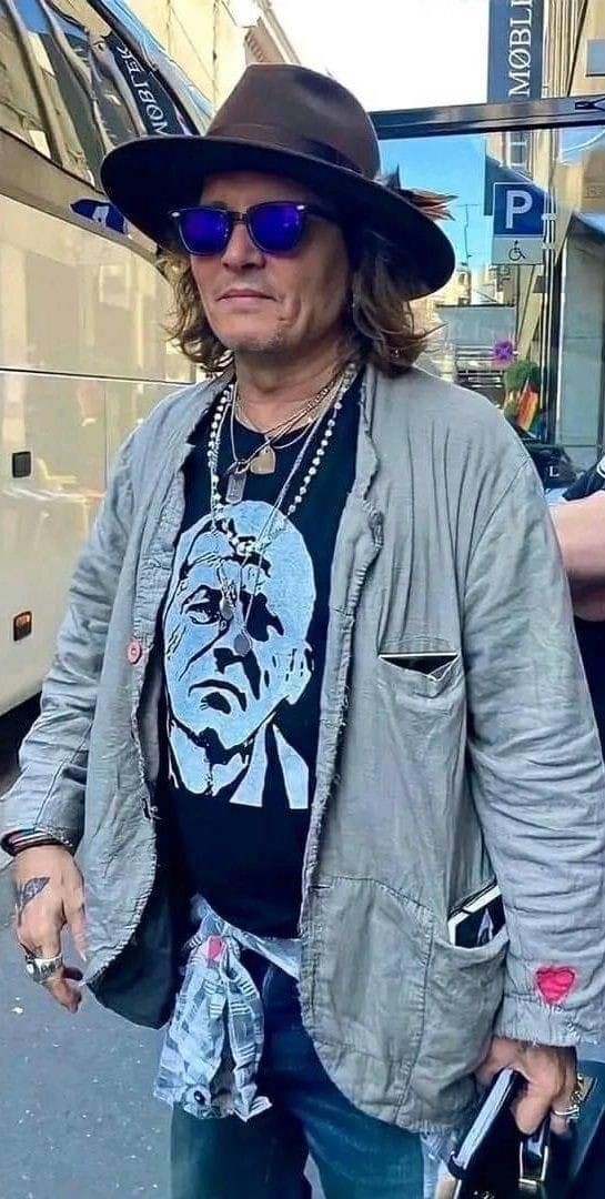 john Christopher Depp (@JDepp40245) / Posts / X