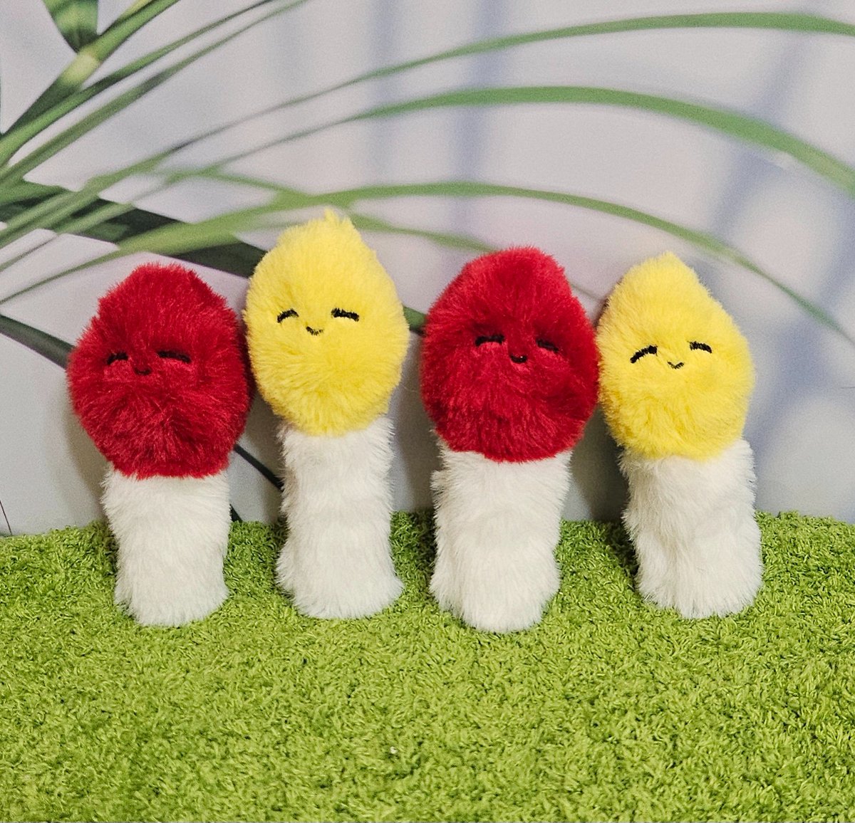 RT)🕯
마음추운 겨울 
하나의 촛불로도 우리의 마음은 따뜻해질거예요
rt 해주신 세분께 털찐 짜리몽땅 촛불을 보내드리겠습니다~
13일 저녁🕯