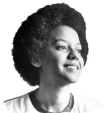 jackdrum's tweet image. May the innocence of your Light burst like shadows of Sun Rays upon the mirrors of our U-N-I-verseal Soul … May the balance of your Love-Words keep us fed! 

Loving you - Loving you - Loving you! #jack #NikkiGiovanni