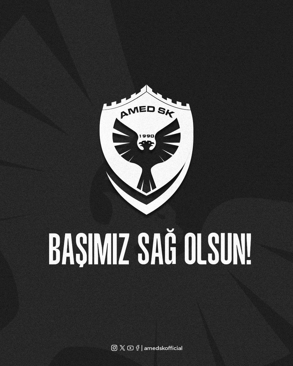 Van - Erciş yolunda meydana gelen kazada hayatını kaybeden vatandaşlarımızın olduğunu üzülerek öğrenmiş bulunmaktayız. Kazada yaralananlara geçmiş olsun dileklerimizi iletiyor, en kısa sürede sağlıklarına kavuşmalarını umuyoruz. 
Ölenlerin yakınlarına başsağlığı diliyor,