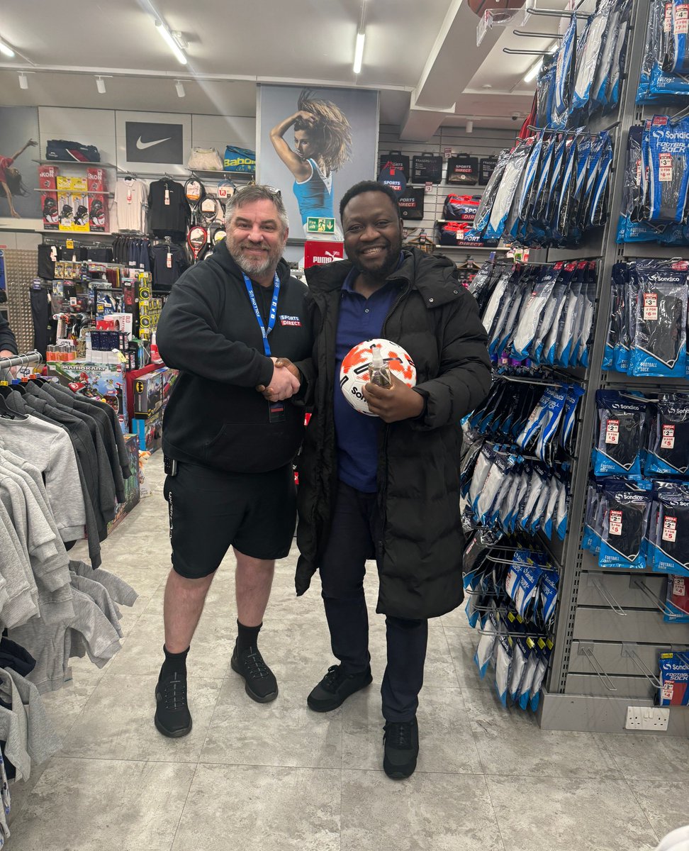 A huge thank you to all the amazing businesses who generously donated gifts to our Carers’ Christmas Party!

Your kindness and support made the event extra special. We couldn’t have done it without you!

#CarersChristmasParty #ThankYou #Community #SupportSmallBusiness #Grateful