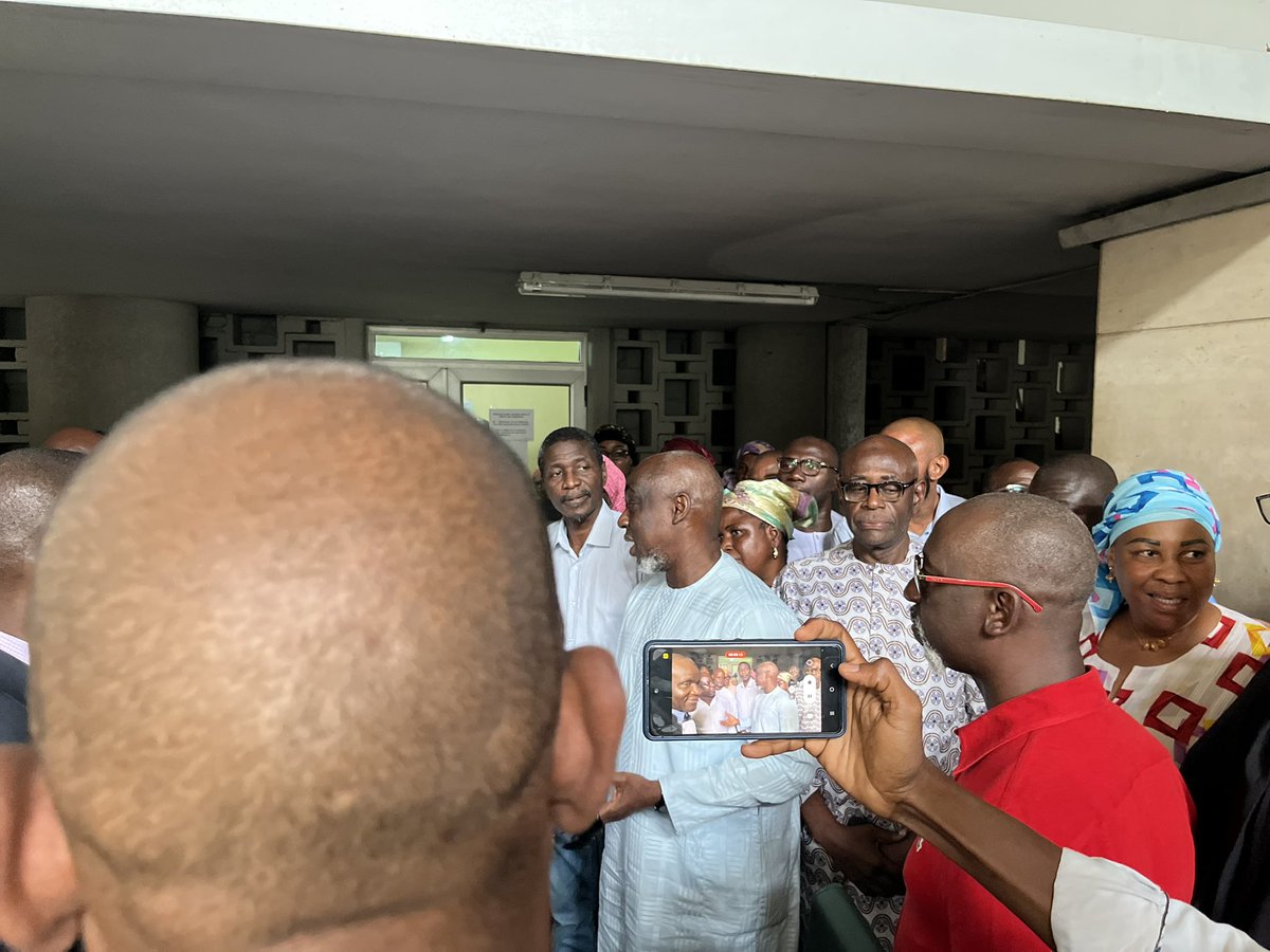 GPSActu's tweet photo. L’audience du Vice-Président de @officielGPS, Soul To Soul, prévue pour ce jour vient d’être renvoyée au 28 janvier 2025 pour les mêmes raisons.

Merci à toute la Sorophère pour cette mobilisation autour de notre VP. Que Dieu veille sur chacun de nous !

#GPS #CIV225🇨🇮 https://t.co/GY0lxu0RyD