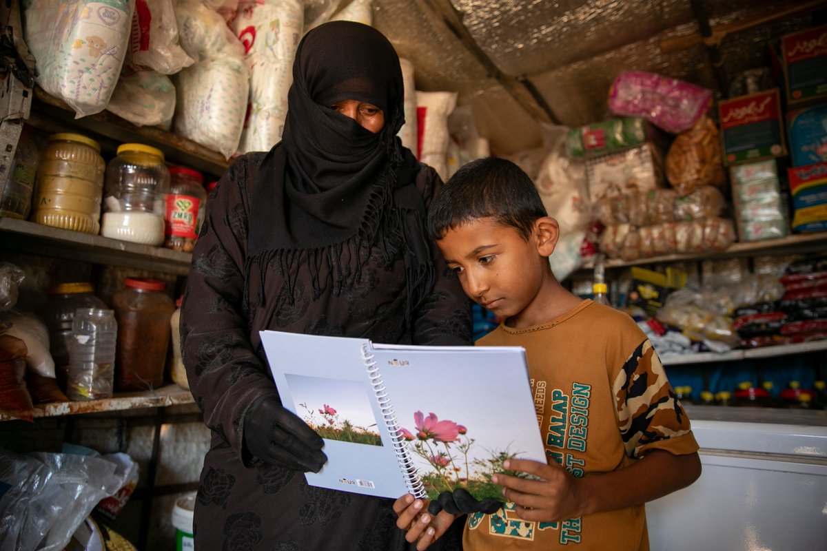 UNmigration's tweet photo. For food
For schooling
For their children

After 13 years of suffering and a recent escalation of conflict, cash assistance remains a lifeline for families in Northwest Syria.

Funding is essential to ensure these families' survival.

https://t.co/fzPjWbmnE2 https://t.co/dUNbyYlYgl