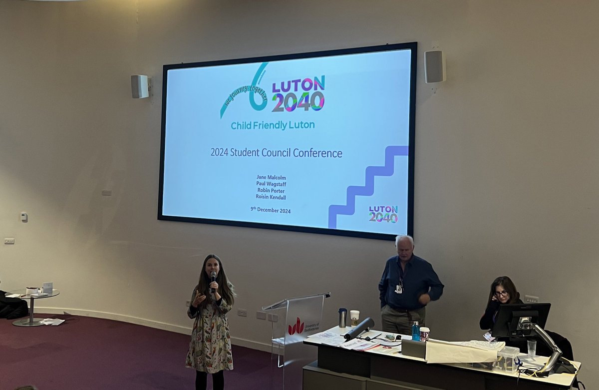 Luton Sixth Form College tweet media