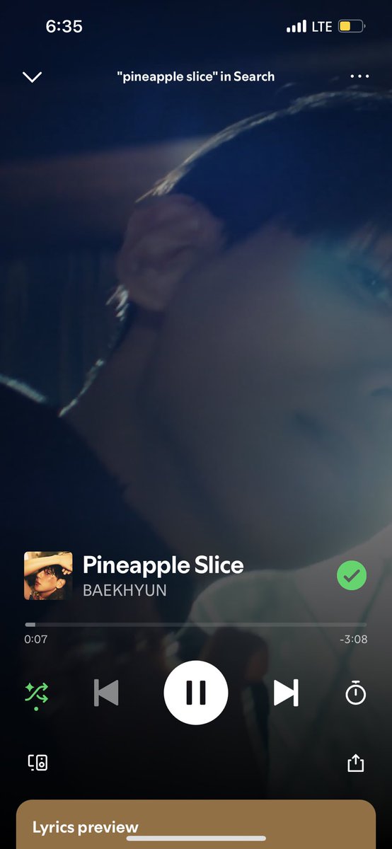 sevenchillin's tweet photo. @botyeoltopbaek @bytbversion2 🍍 slice https://t.co/JYgOz4Ag5n