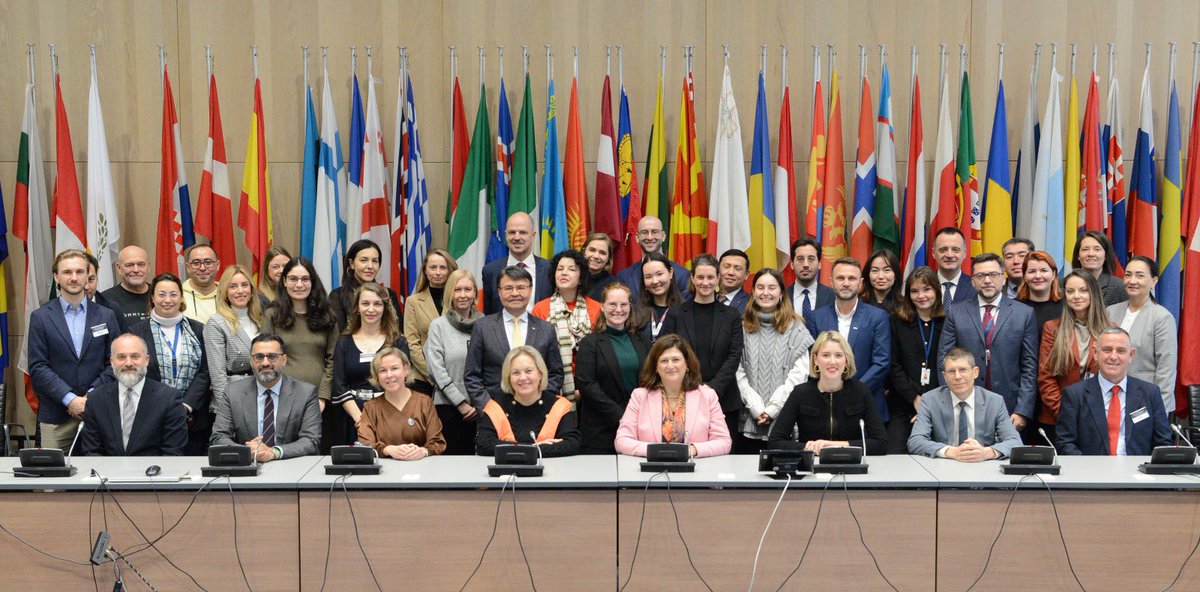 Alena Kupchyna tweet media