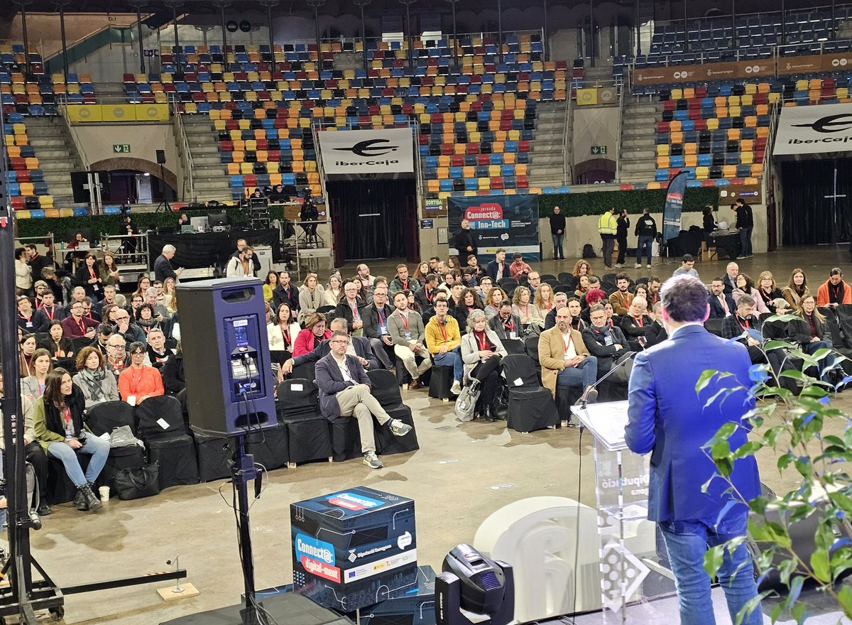 Diputació de Tarragona (@dipta_cat) on Twitter photo Arrenca #ConnectaInntech a la #TarracoArena. 2 dies en què la innovació, internacionalització i digitalització de l'ecosistema emprenedor protagonitzen la trobada organitzada per <a href="/Dipta_cat/">Diputació de Tarragona</a>. El vicepresident <a href="/rvinualestgn/">Rubén Viñuales /♥️</a> inaugura la cita
#NextGenerationUE #PlandeRecuperación Arrenca #ConnectaInntech a la #TarracoArena. 2 dies en què la innovació, internacionalització i digitalització de l'ecosistema emprenedor protagonitzen la trobada organitzada per <a href="/Dipta_cat/">Diputació de Tarragona</a>. El vicepresident <a href="/rvinualestgn/">Rubén Viñuales /♥️</a> inaugura la cita
#NextGenerationUE #PlandeRecuperación