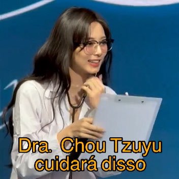 _MinSohyun_'s tweet image. Tô rachando com todos os tweets falando que a Tzuyu só foi fazer psicologia pq não tava entendendo a cabeça doida da NayeonKKKK