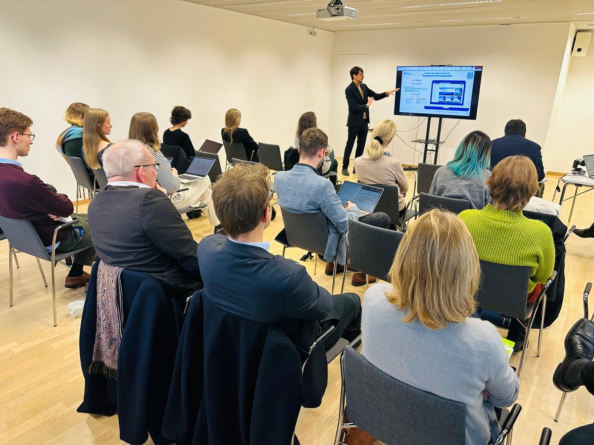 🚀 We’re thrilled to join today’s <a href="/ERRINNetwork/">ERRIN Network</a> Health WG meeting on "Innovation Procurement in Health"!

Our <a href="/MarcoDiDonato8/">Marco Di Donato</a>, shares insights on how innovation procurement can transform healthcare, focusing community-building and co-creation as key enablers.  🌍💡We explore how