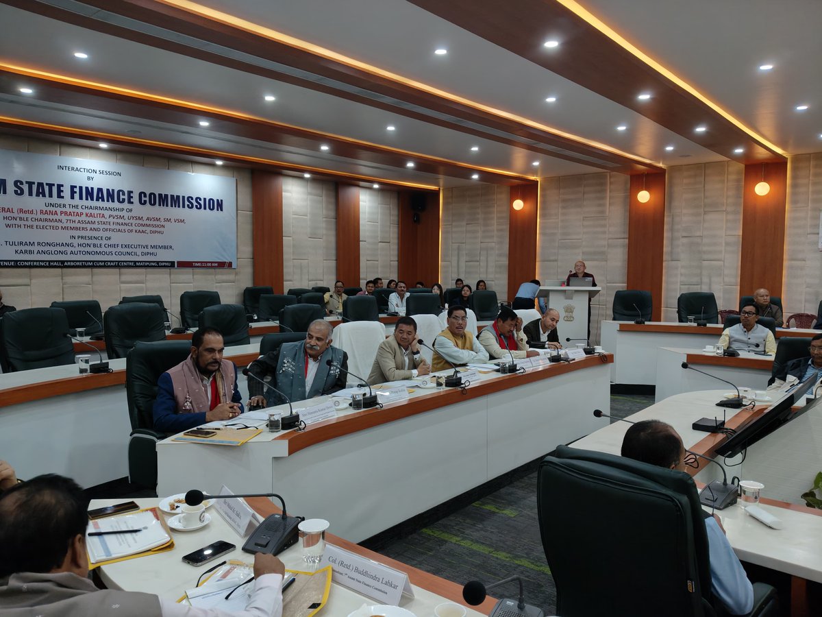 SFCAssam's tweet photo. On December 3rd &amp; 4th, 2024, a team from the 7th Assam State Finance Commission, led by Chairman Lt. Gen. (Retd.) Rana Pratap Kalita, met with representatives of PRIs &amp; ULBs in Karbi Anglong &amp; Dima Hasao districts in Diphu &amp; Haflong. #Assam #FinanceCommission #PublicEngagement https://t.co/AQg8zUAKLK