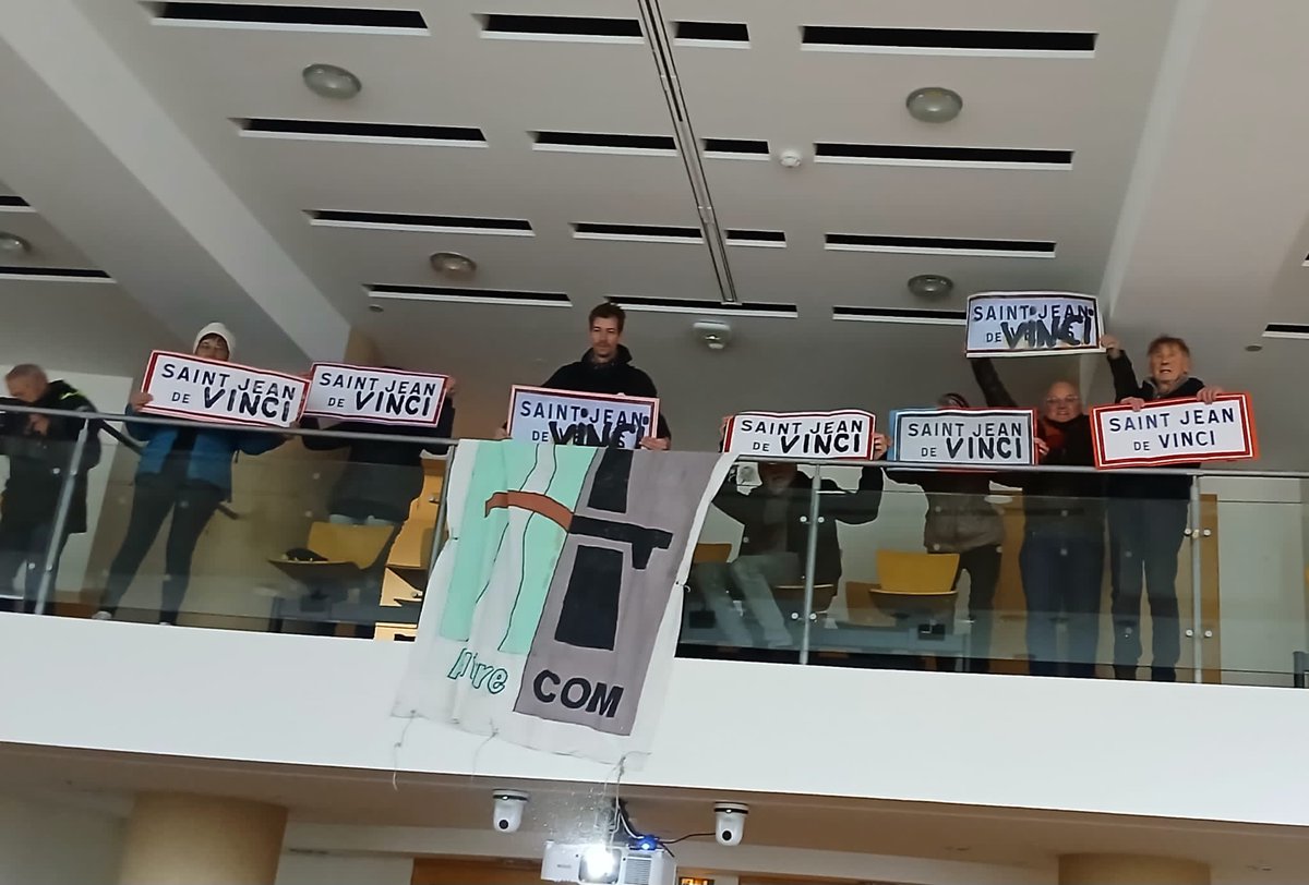 AutreCOM tweet media