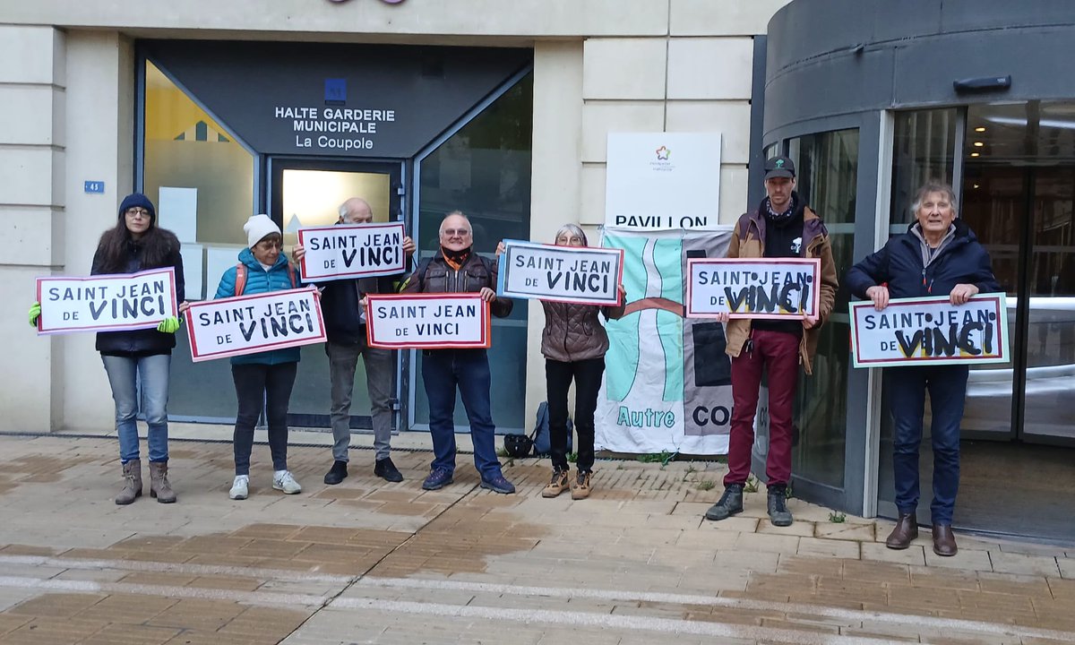 AutreCOM tweet media