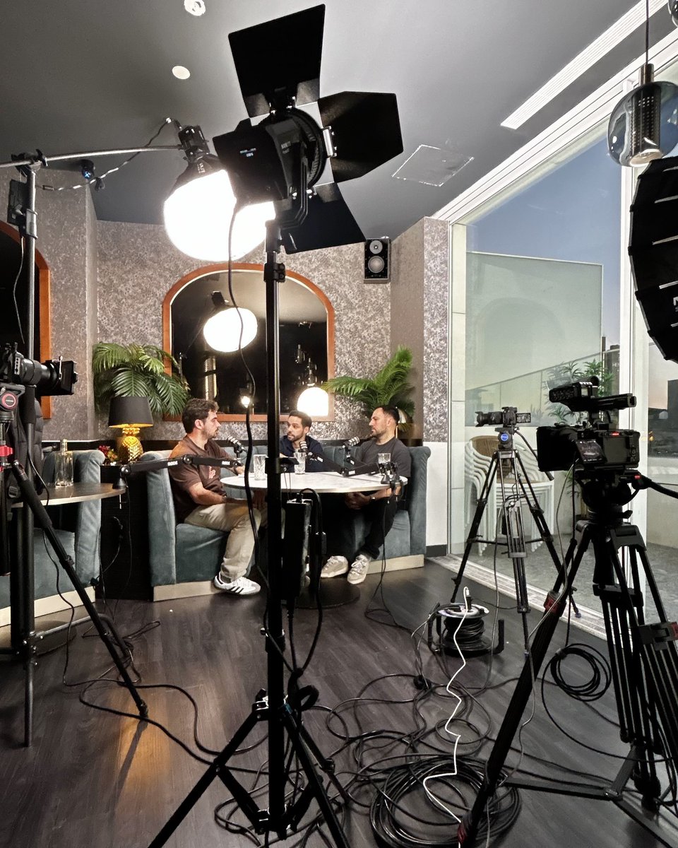 Yesterday, I had the opportunity to record my first video podcast (from the guest’s perspective 🤓), side by side with my partner, <a href="/simaobartolo/">Simão Bártolo</a>, to talk about our journey from Armazém Criativo to where we are today with <a href="/unsetstudio/">Unset</a> 🙂

Episode live 🔜