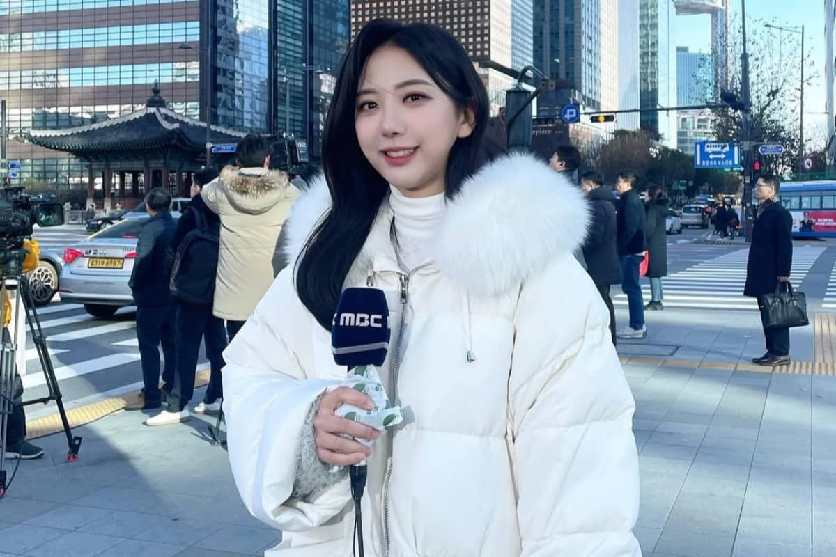 newscribe_kr's tweet photo. "악플에 시달린".. 기상캐스터 오요안나 사망, 얼굴 골절&amp;치아 부상이 원인? https://t.co/6jglqAfHR6 https://t.co/sEcnZQxxwf