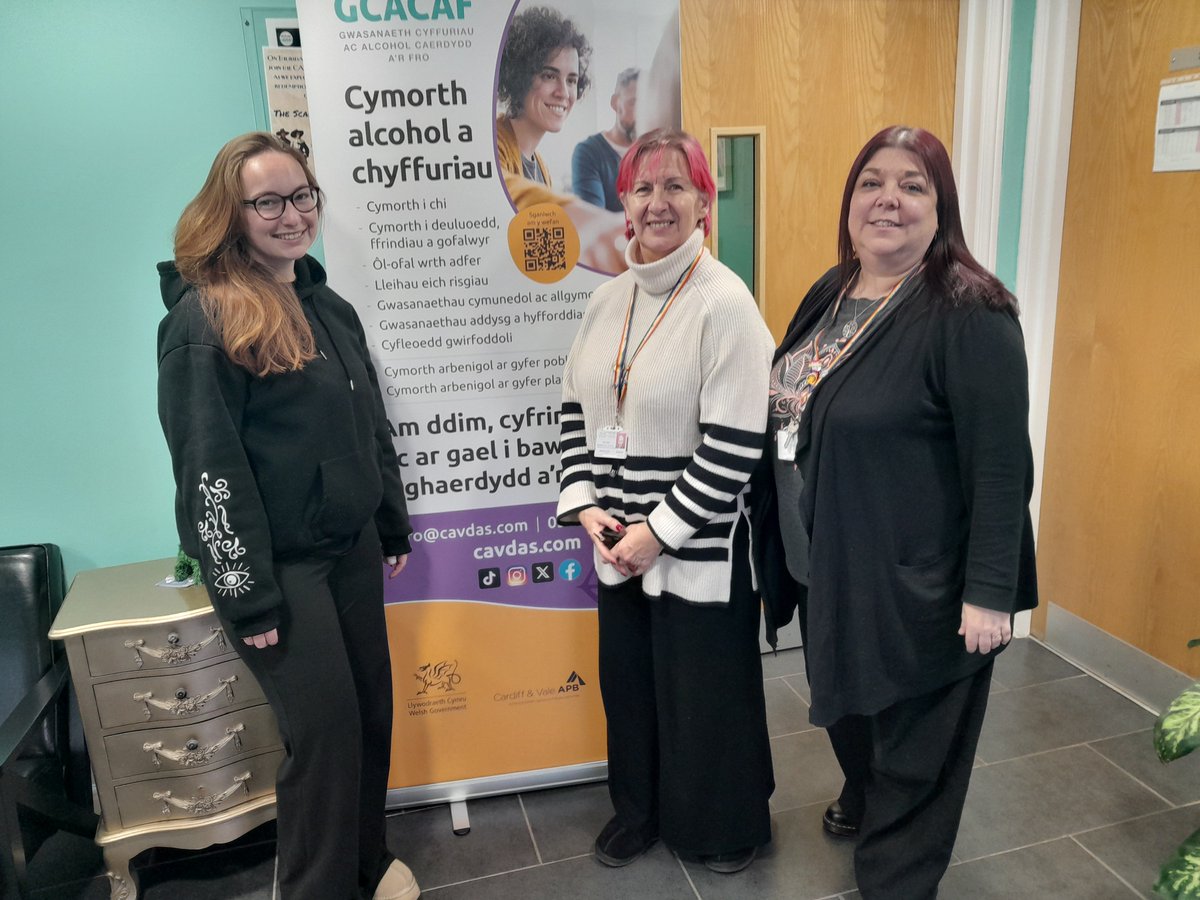 Colleagues within the Emergency Unit at UHW, from Cardiff and Vale Drug and Alcohol Service (CAVDAS) and the Community Addictions Unit (CAU) have introduced the Alcohol Screening Project.

Read more here: orlo.uk/QLCxO