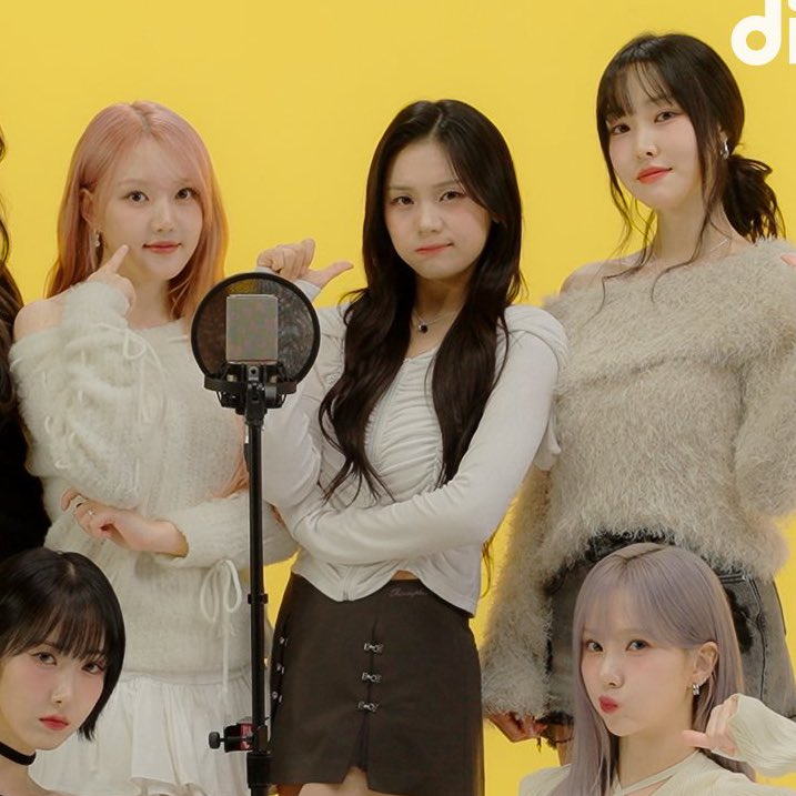 yenniebi's tweet photo. umji
GFRIEND                                               VIVIZ https://t.co/fB3Wl7OH5o