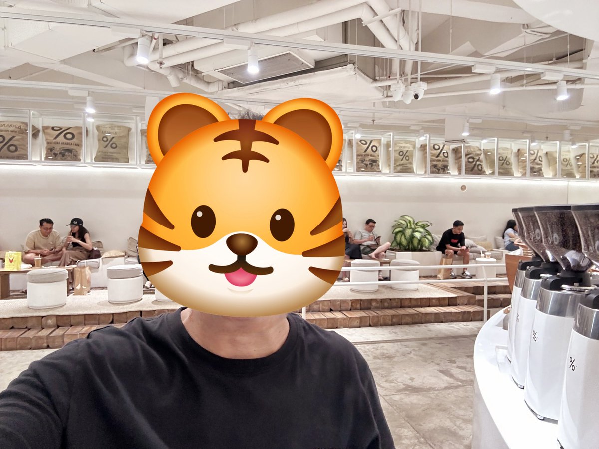 KingTeelek7251's tweet photo. ทำไมต้องตั้งstatus"ไม่รับงาน"รับๆๆไปเถอะ ไม่เลือกงานไม่ยากจนนะ https://t.co/AHwgDxzyNQ