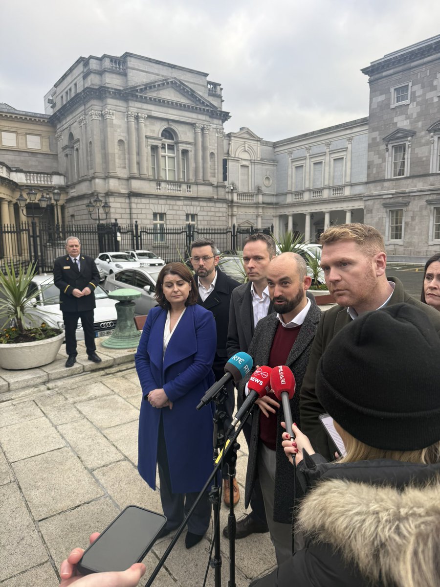 Louise Burne tweet media