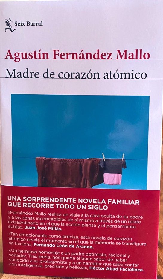 #MadreDeCorazónAtómico uno de los Mejores Libros del Año para <a href="/LaLectura_EM/">La Lectura</a> en <a href="/elmundoes/">EL MUNDO</a> 
💥🥂💥
Me siento muy feliz del gran recibimiento que tiene este libro (el libro de mi vida, en todos los sentidos). 
Y gracias a sus miles de lectores y lectoras. 
elmundo.es/cultura/litera…