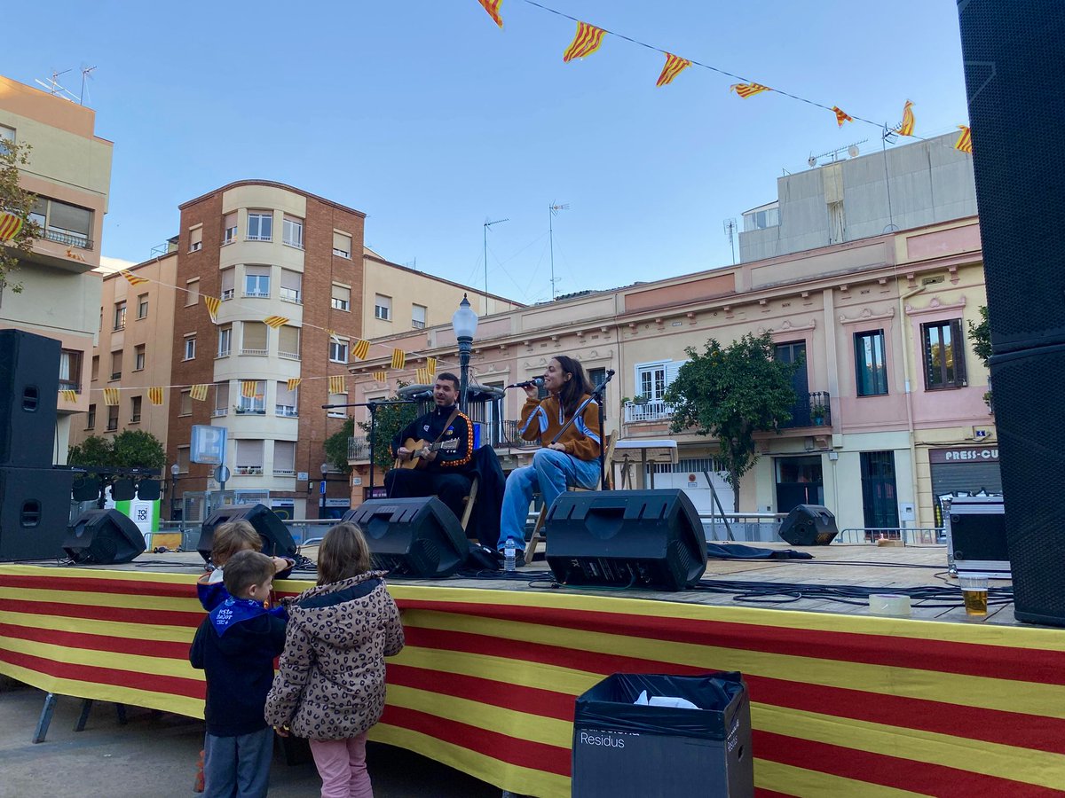 Federació Penyes UE Sant Andreu tweet media