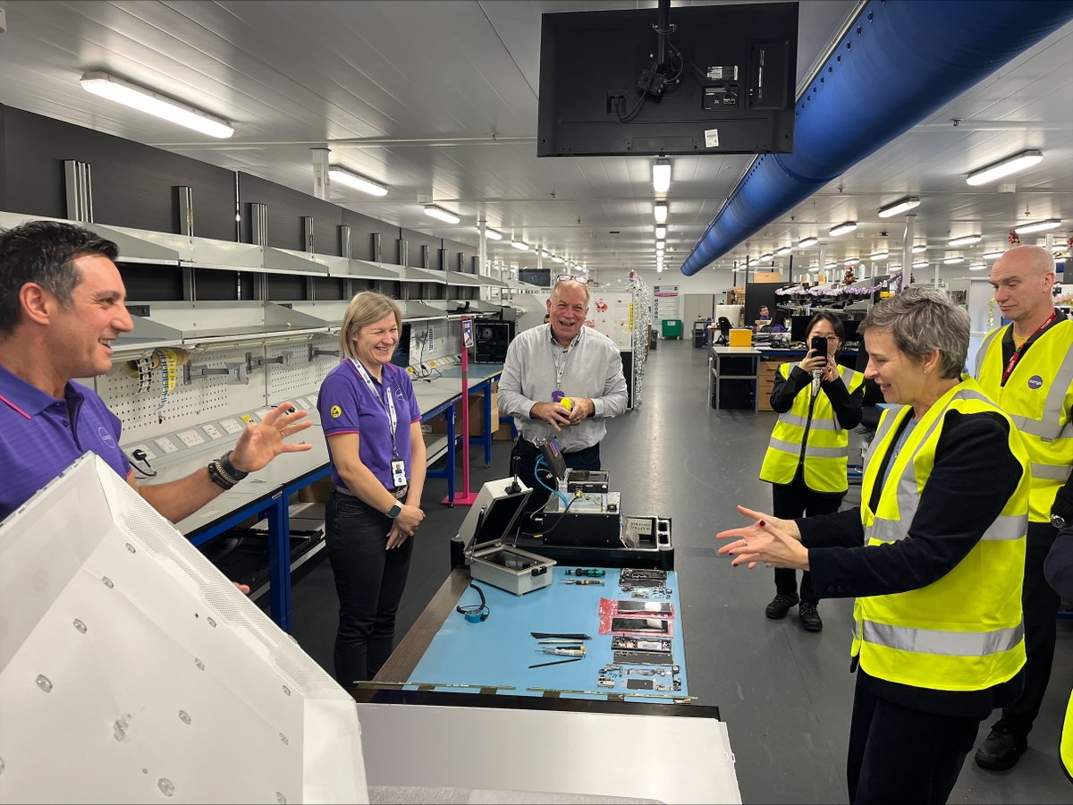 Currys plc tweet media