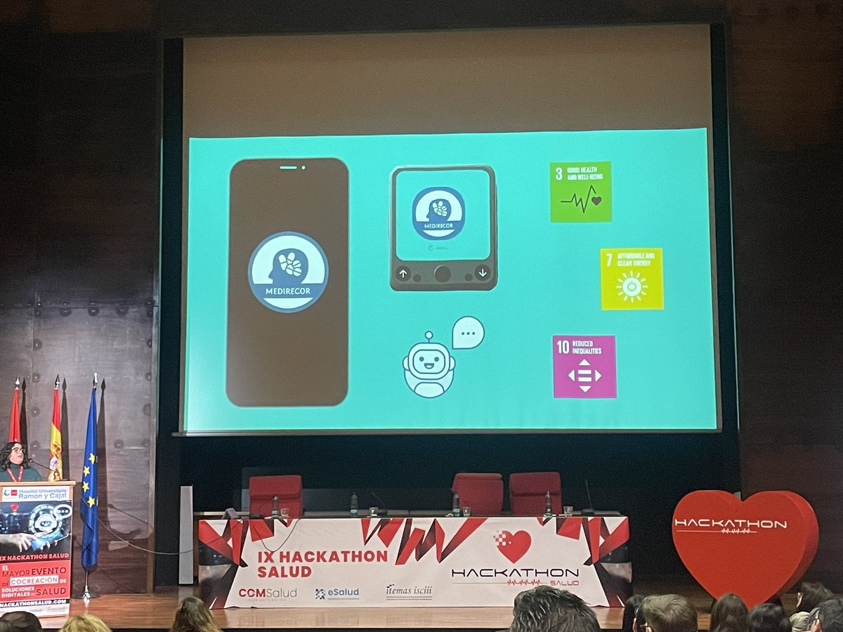 bflasquetty's tweet photo. Presentado el Proyecto MediRecord, finalista en el  #Hackatonsalud @comsalud 
Equipo UE Care Innovation, con alumnos de enfermería de la @UEuropea 👏👏👏👏 https://t.co/1A4CtjLuk7