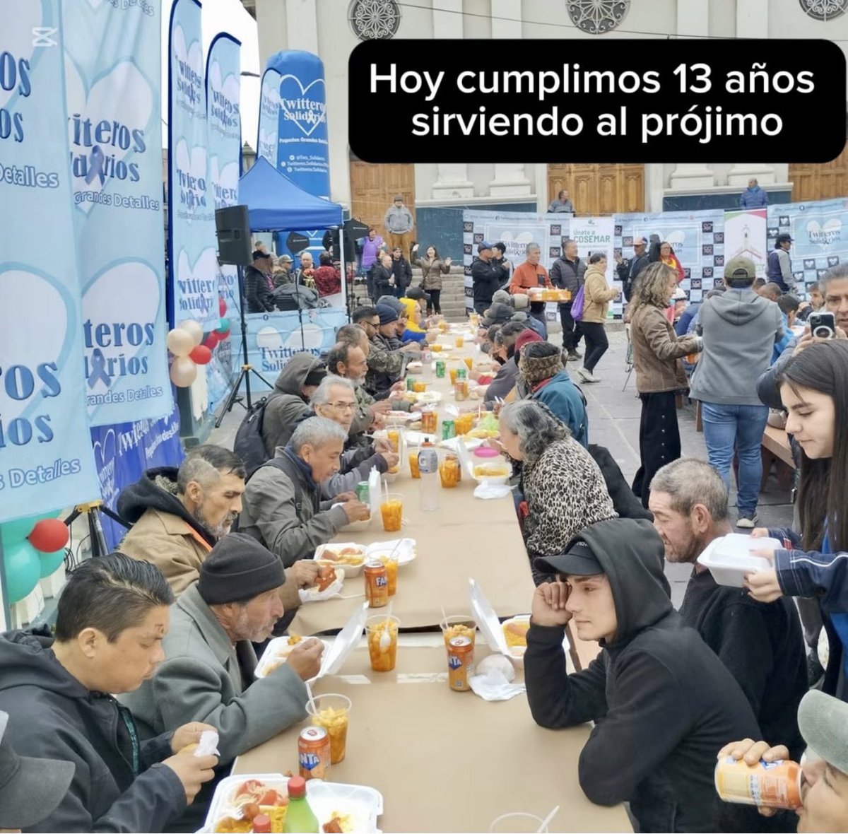 Hoy cumplimos 13 años sirviendo al prójimo y fabricando sonrisas en miles de personas.

Gracias a todos los voluntarios que han puesto su corazón en cada desafío 🫶🏻

Seguimos avanzando y vamos por más!!!

#felices13años #twitterossolidarios #aniversario #13