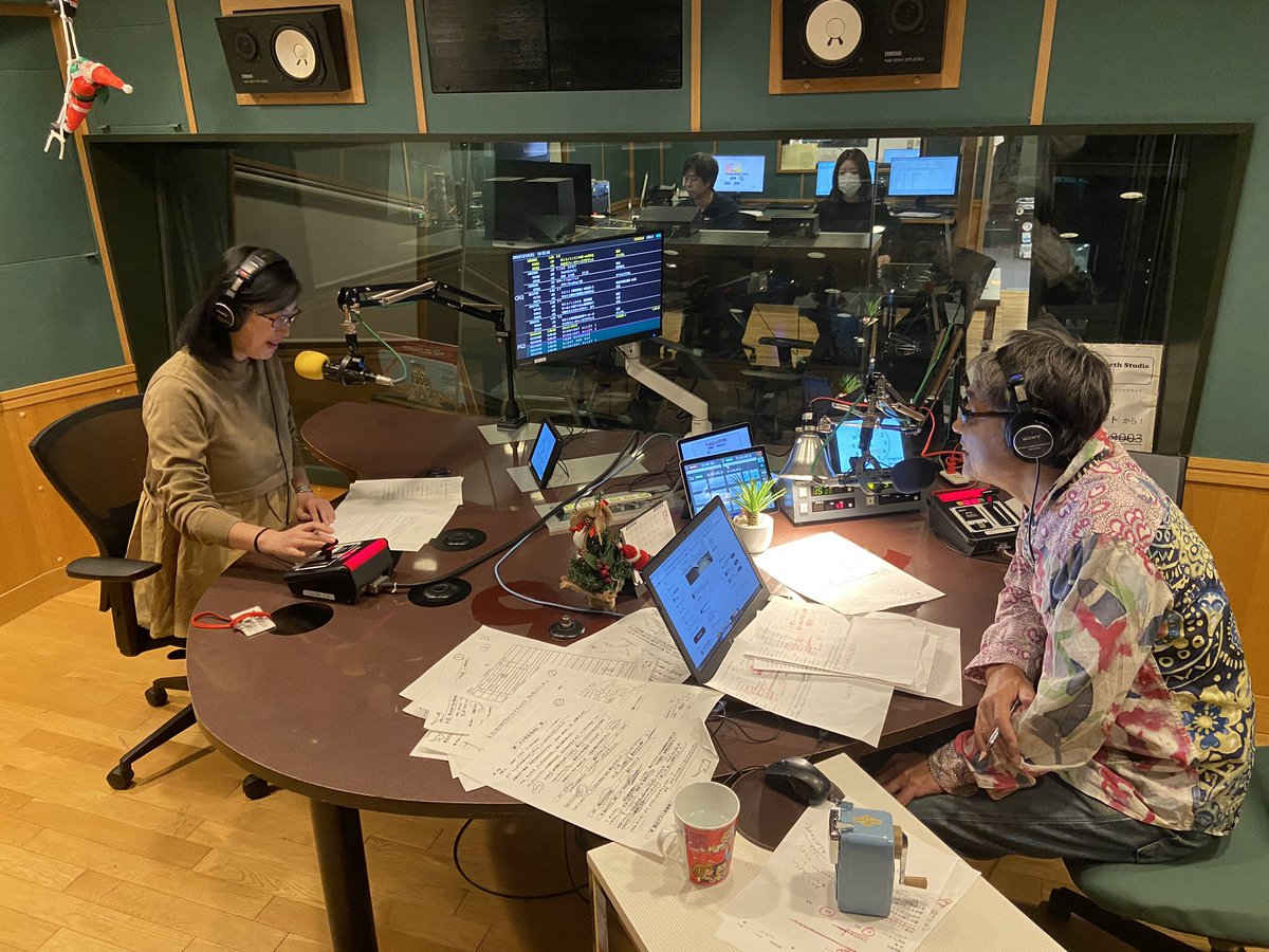 MARKEMUSICMODE's tweet image. #MMM765 のあとは・・・

#CEC765 チャイニーズエディション🇨🇳
DJ 李佳がスタジオに遊びにきてくれました🙌

#fmcocolo765